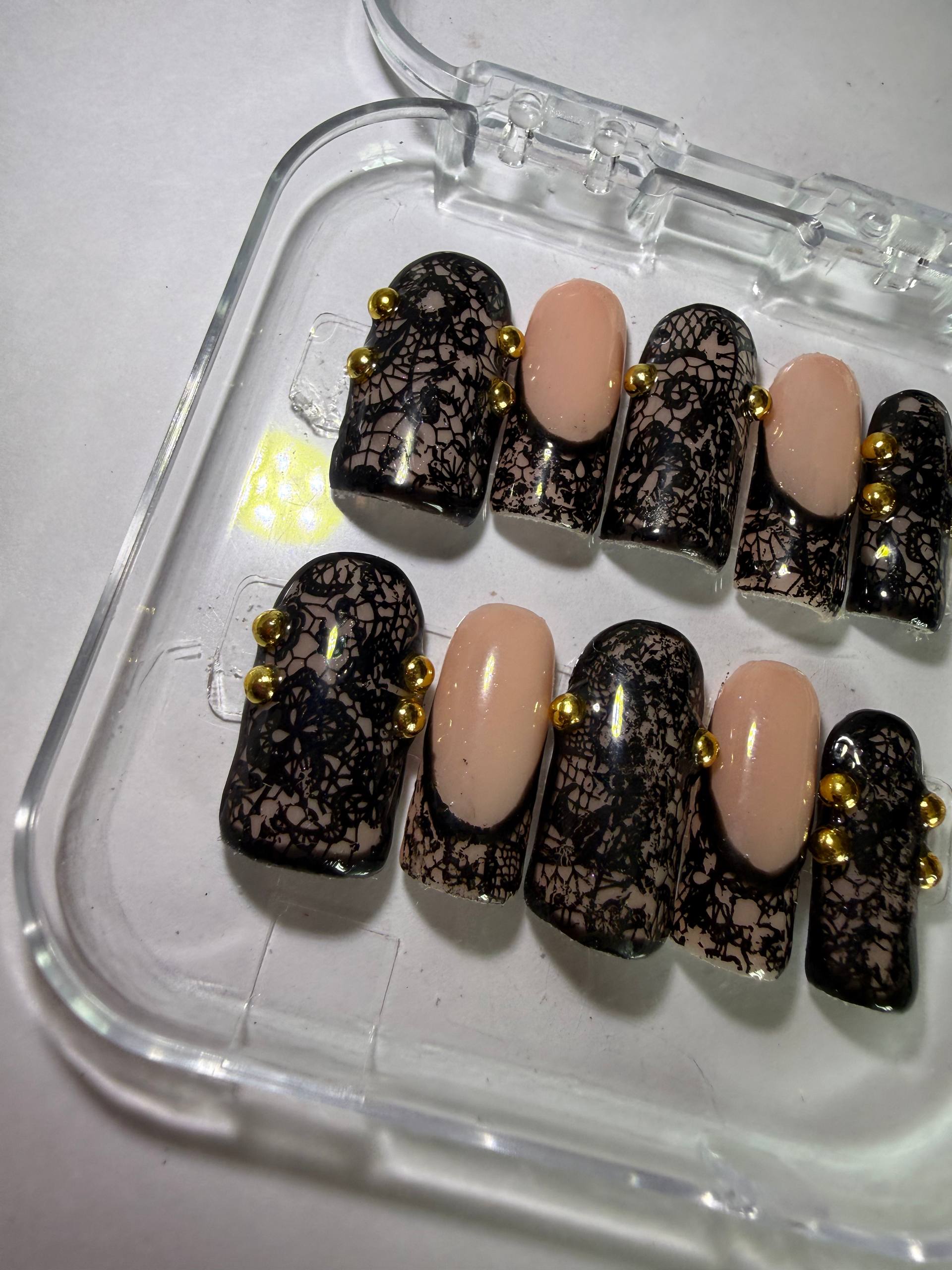 Date Night-Press-On Nail Set