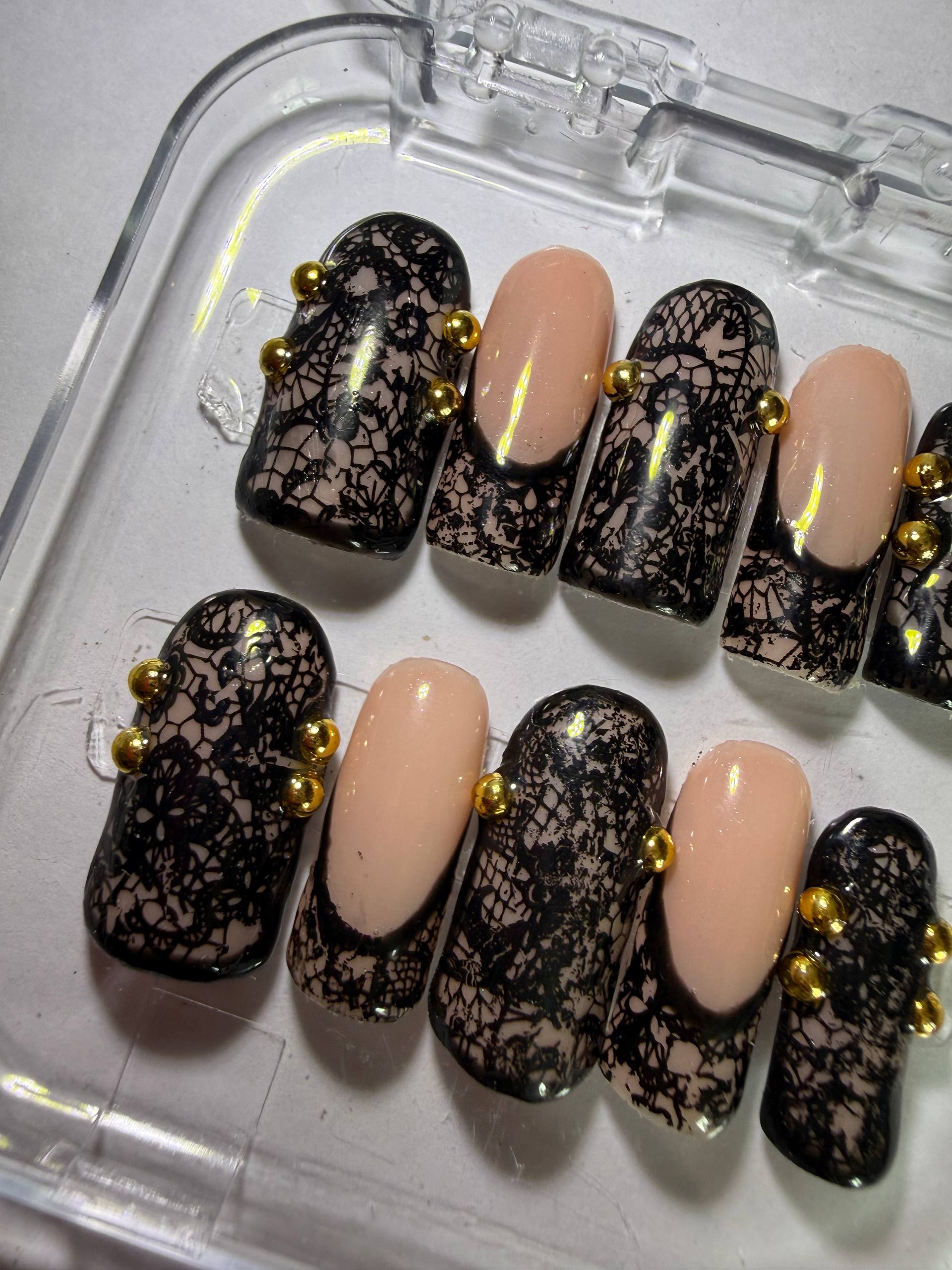 Date Night-Press-On Nail Set